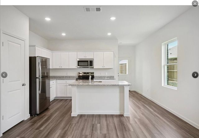 6083 Mojave Drive, Forney, TX 75126