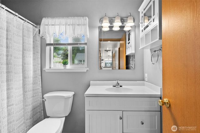 515 Forest Park Street, Port Orchard, WA 98366
