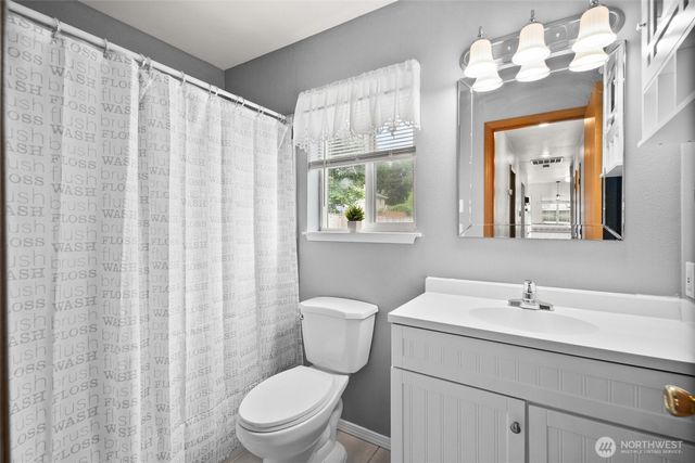 515 Forest Park Street, Port Orchard, WA 98366