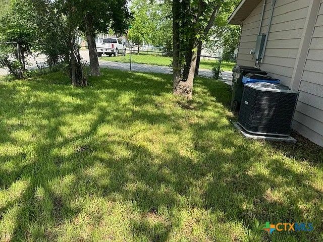 428 Aguila Street, Seguin, TX 78155