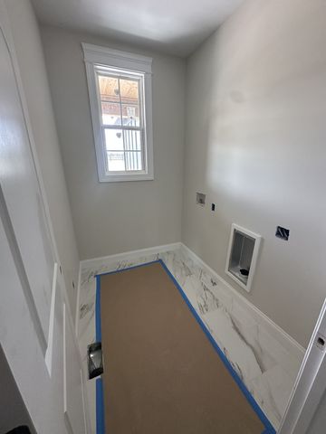230 Hall Ct, Adams, TN 37010