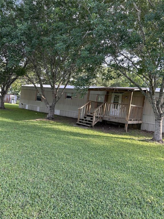 405 Velasco Street, Brazoria, TX 77422