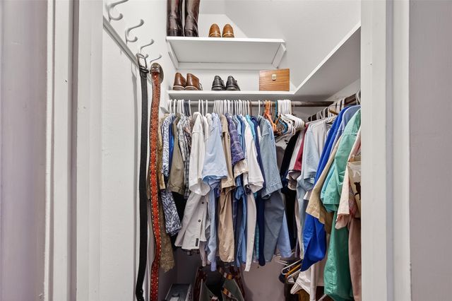 5204 Arboles Drive B, Houston, TX 77035