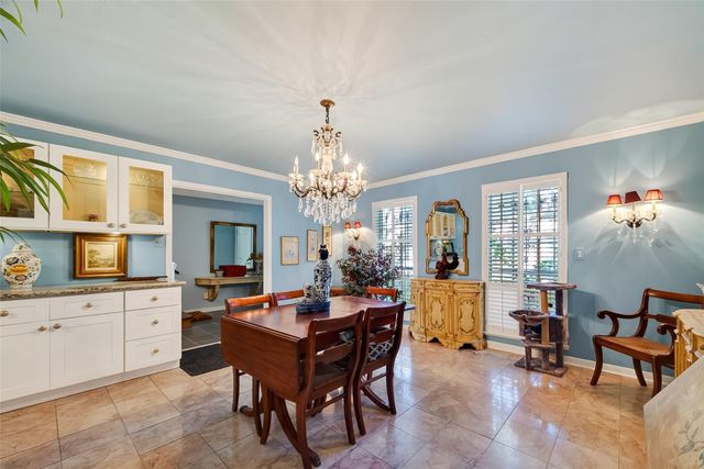 5204 Arboles Drive B, Houston, TX 77035