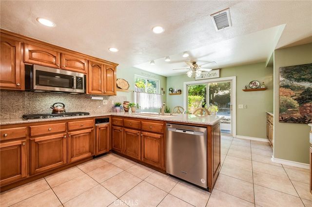 23537 Windom Street, West Hills, CA 91304
