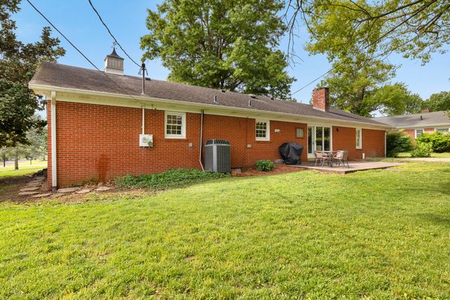 2057 Cardinal Drive, Danville, KY 40422