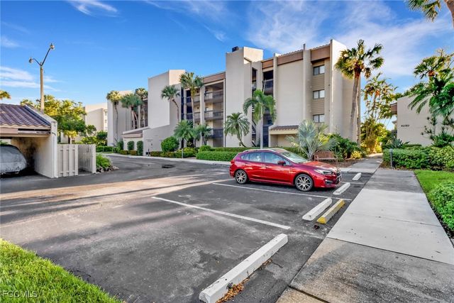 4240 Steamboat BEND 403, Fort Myers, FL 33919