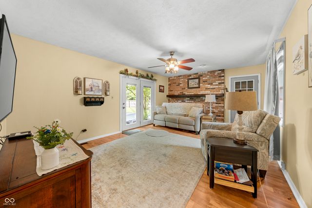 513 N Nebo Road, Muncie, IN 47304