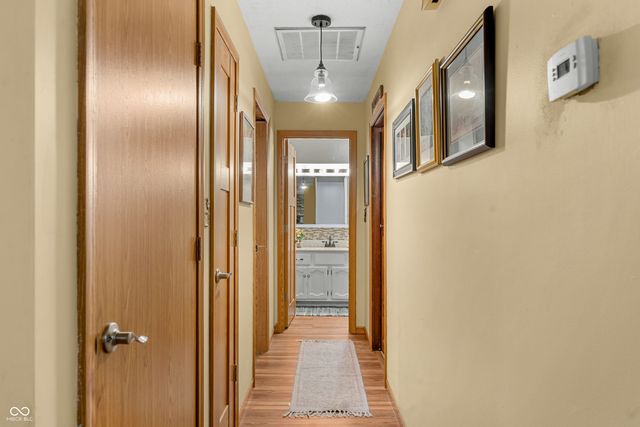 513 N Nebo Road, Muncie, IN 47304
