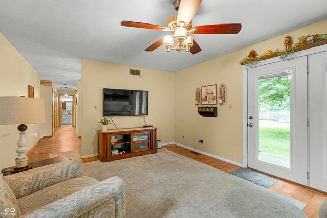 513 N Nebo Road, Muncie, IN 47304