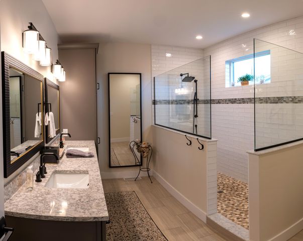 42 Medalist Drive, South Burlington, VT 05403