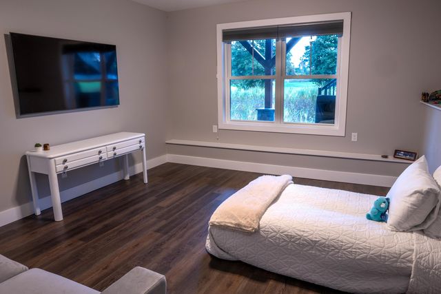 42 Medalist Drive, South Burlington, VT 05403