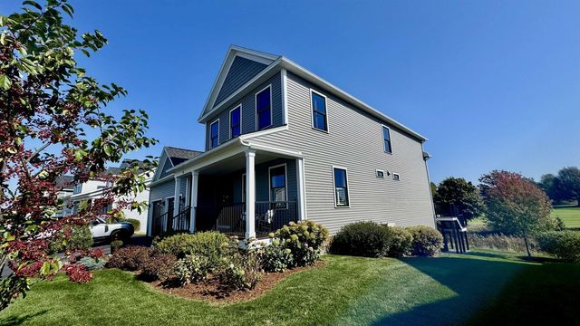 42 Medalist Drive, South Burlington, VT 05403