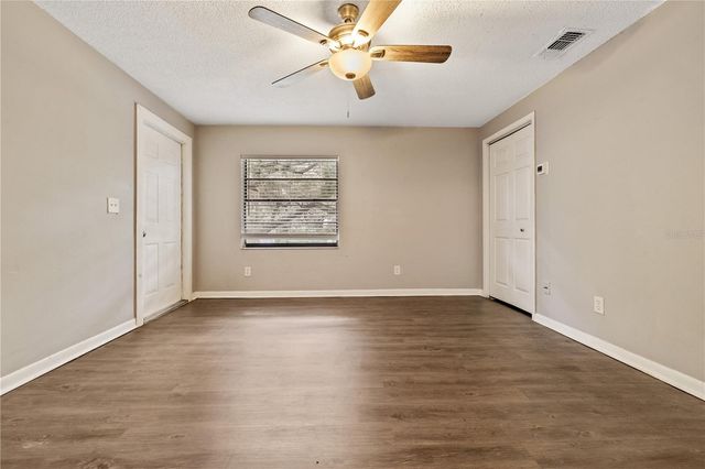 1221 E MOHAWK AVENUE C, Tampa, FL 33604