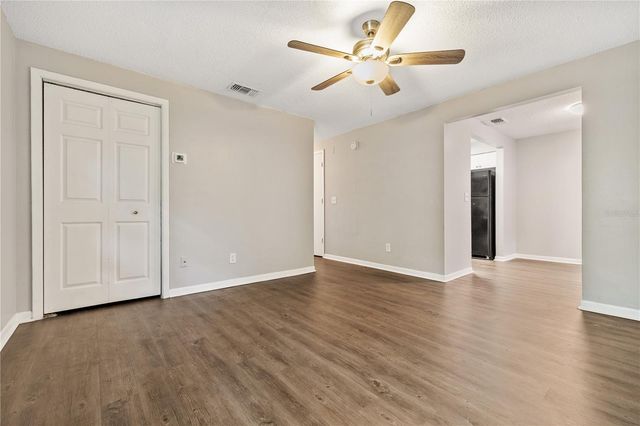 1221 E MOHAWK AVENUE C, Tampa, FL 33604