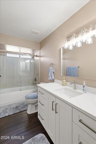 6101 E GREENWAY Lane, Scottsdale, AZ 85254