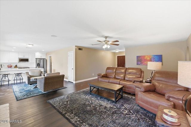 6101 E GREENWAY Lane, Scottsdale, AZ 85254