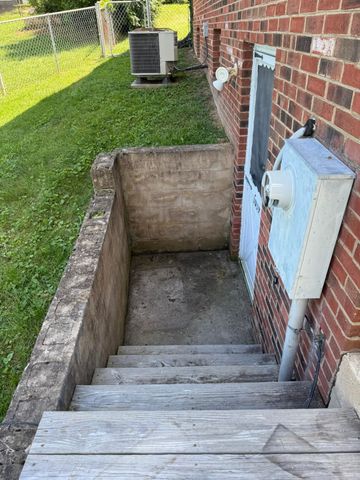 1019 Staunton ST, Selma, VA 24474