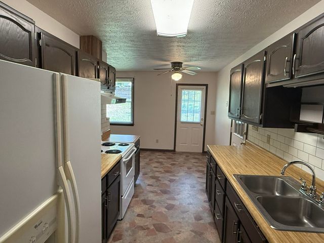 1019 Staunton ST, Selma, VA 24474