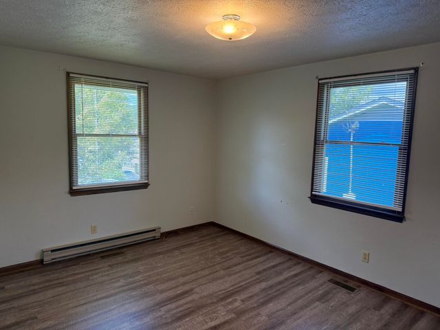 1019 Staunton ST, Selma, VA 24474