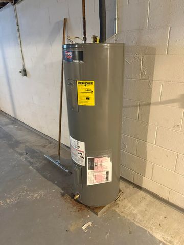 1019 Staunton ST, Selma, VA 24474