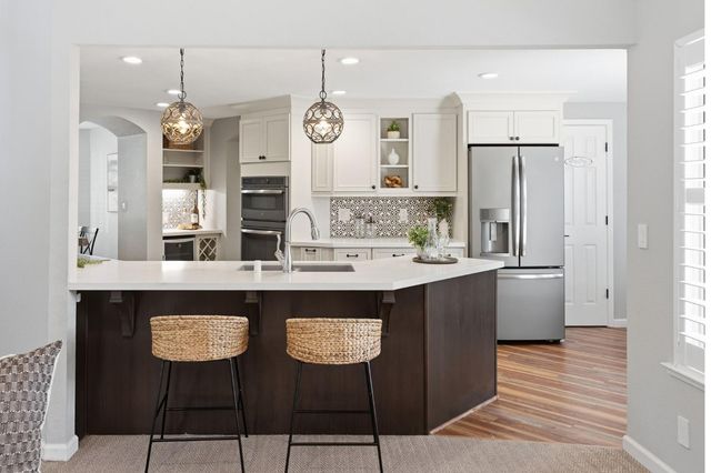 2608 Prestwick Dr, Roseville, CA 95661
