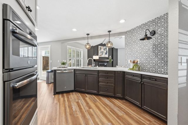 2608 Prestwick Dr, Roseville, CA 95661