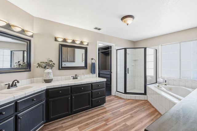 2608 Prestwick Dr, Roseville, CA 95661