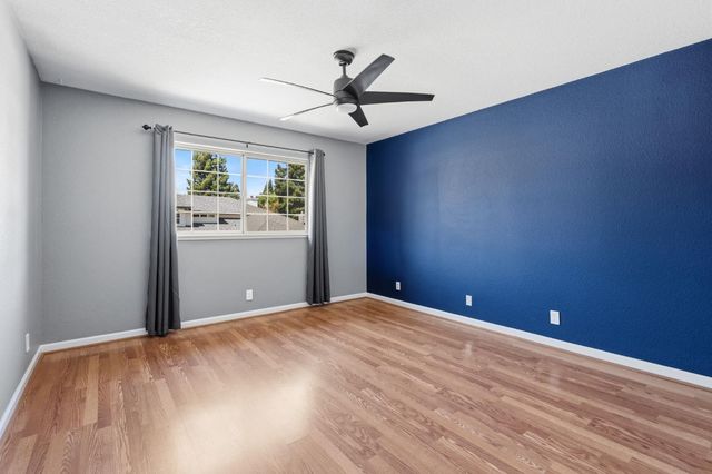 2608 Prestwick Dr, Roseville, CA 95661