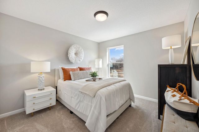 1531 Traverse Lane, West Saint Paul, MN 55118