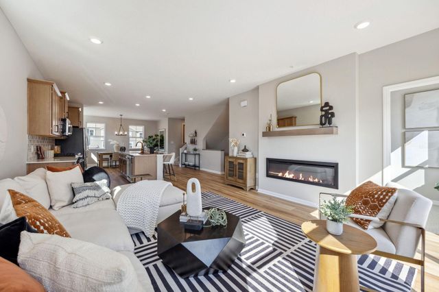 1531 Traverse Lane, West Saint Paul, MN 55118