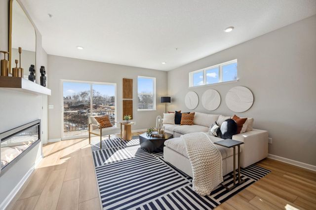 1531 Traverse Lane, West Saint Paul, MN 55118