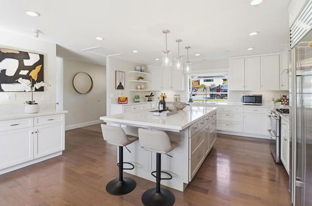 1660 Parrott Drive, San Mateo, CA 94402