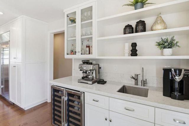 1660 Parrott Drive, San Mateo, CA 94402