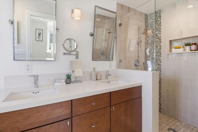 1660 Parrott Drive, San Mateo, CA 94402