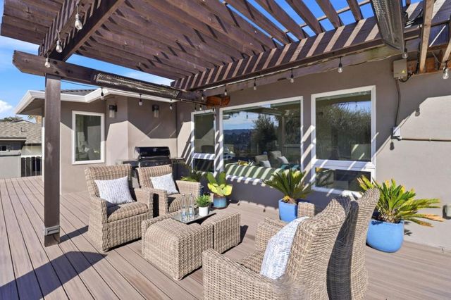 1660 Parrott Drive, San Mateo, CA 94402