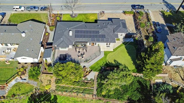 1660 Parrott Drive, San Mateo, CA 94402