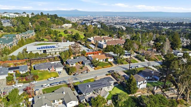 1660 Parrott Drive, San Mateo, CA 94402