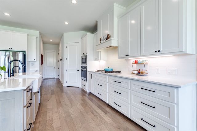 1348 Silent Springs Drive, Fort Worth, TX 76052