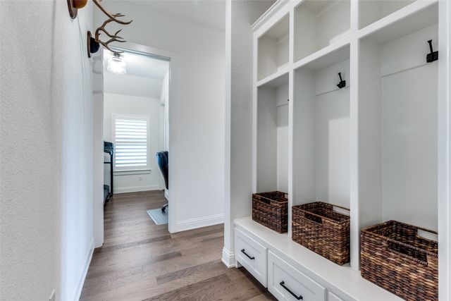 1348 Silent Springs Drive, Fort Worth, TX 76052