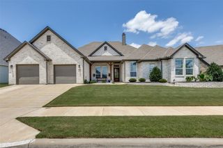 1348 Silent Springs Drive, Fort Worth, TX 76052