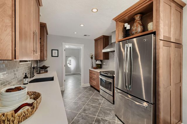 11007 Ensbrook Drive, Houston, TX 77099