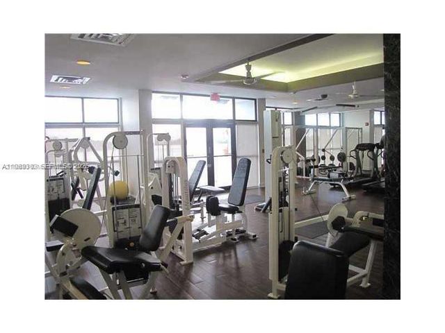 6770 Indian Creek Dr 5T, Miami Beach, FL 33141