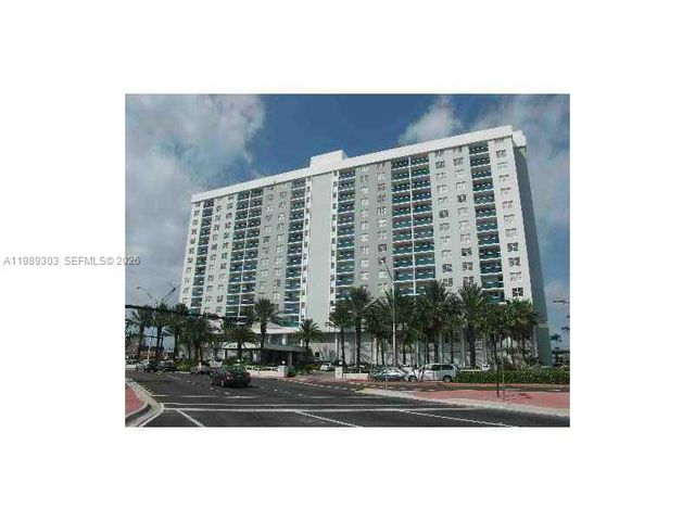 6770 Indian Creek Dr 5T, Miami Beach, FL 33141