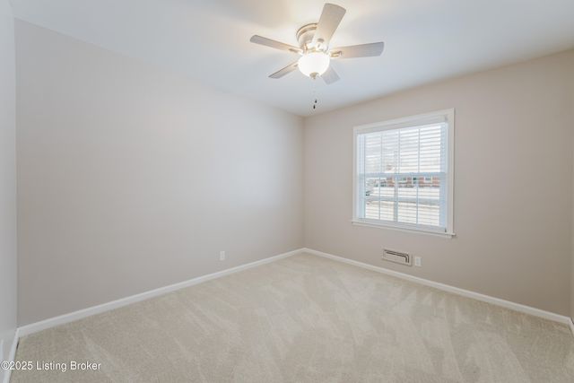 10240 Dodge Ln, Louisville, KY 40272