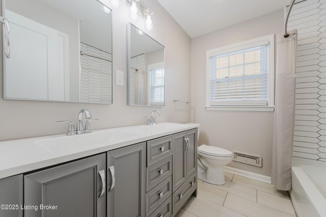 10240 Dodge Ln, Louisville, KY 40272