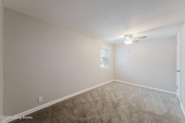 10240 Dodge Ln, Louisville, KY 40272