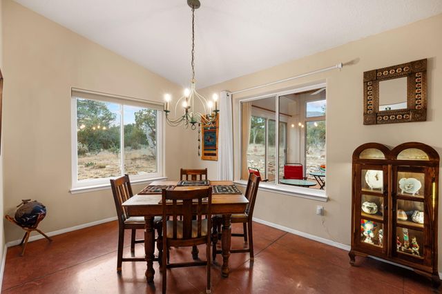 92 Vista Sierra, Edgewood, NM 87015