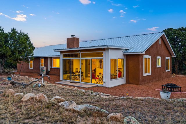 92 Vista Sierra, Edgewood, NM 87015