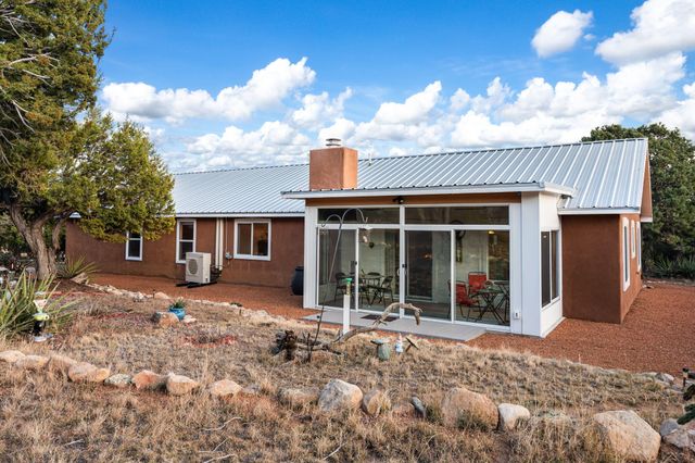 92 Vista Sierra, Edgewood, NM 87015